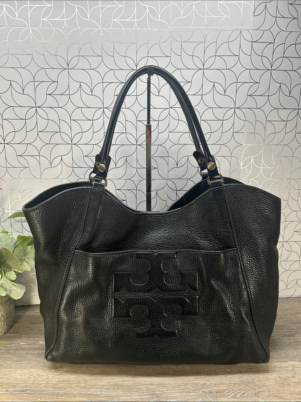 5951 Tory Burch Bombe T leather tote 272255951